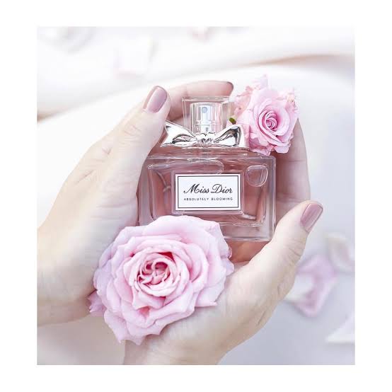 MiIss Diorr EDP Absolutely Blooming (AURA)