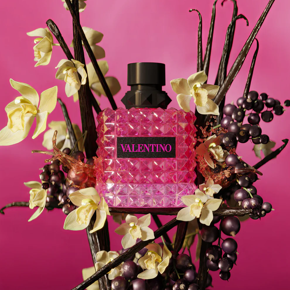 Valentinoo Born in Romma Extraadose Parfum (AURA)