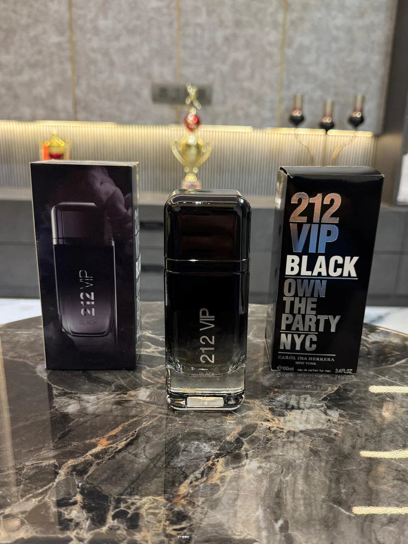 Carolina Herreraa 212 New York Vip Black (AURA)