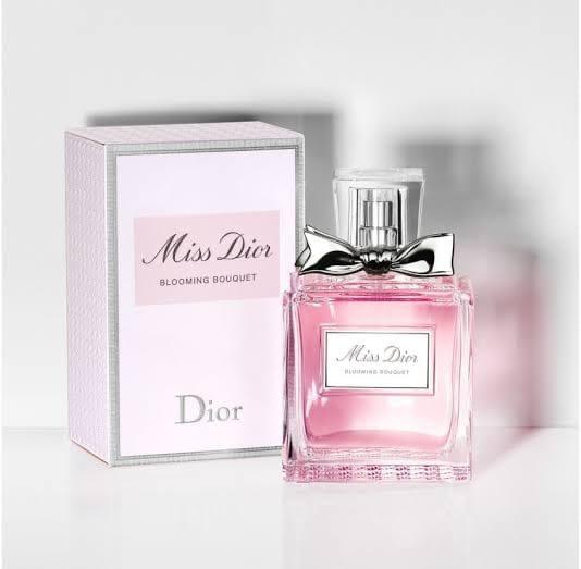 Miiss Diorr Blooming Bouquet (AURA)
