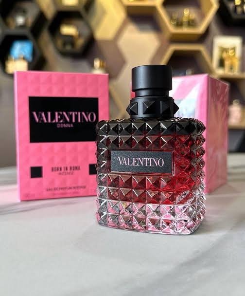 Valentinoo Donnaa Born In Roma Intense EDP (AURA)