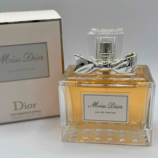 Miss Diorr EDP (AURA)