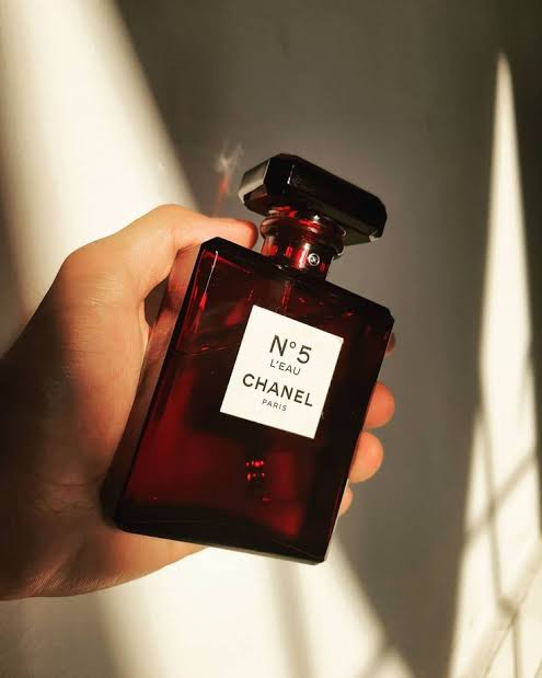 Chanell N5 L’Eau EDP (AURA)